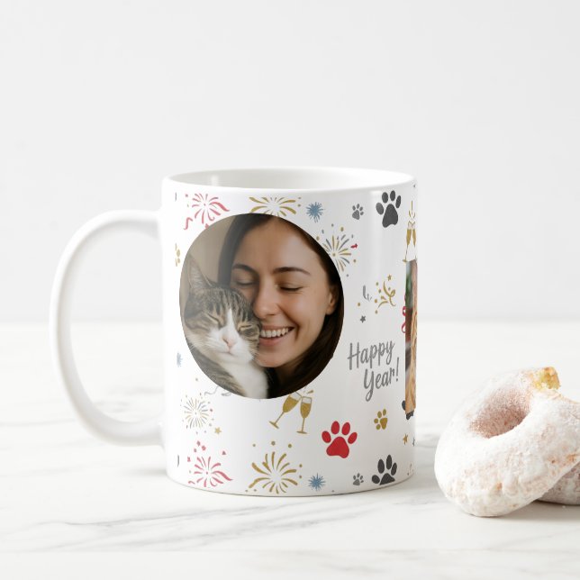 Mug Personalized Three-Photo New Year's Pet Paw Print  (Avec donut)