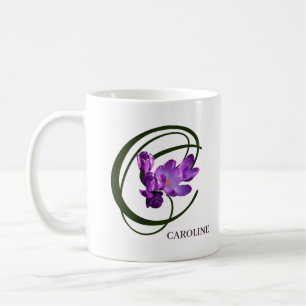 Mug Personnalisable Caroline nom fleurs violettes tend