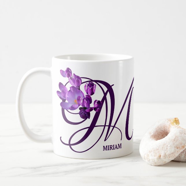 Mug Personnalisable Miriam nom fleurs violettes monogr (Avec donut)