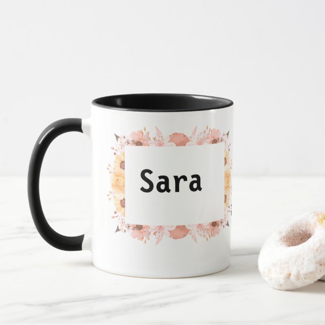 Mug personnalisé pour Sara - Design botanique chic (Avec donut)