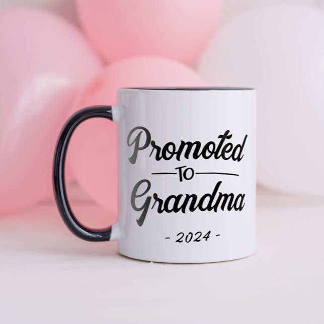 Mug Personnalisé promu à grand-mère (Créateur téléchargé)