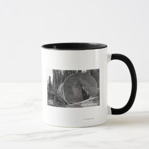 Mug Photo CaliforniaMan par Cut Redwood Log