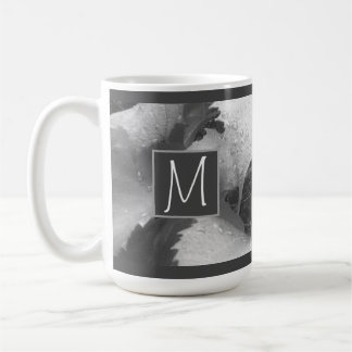 Mug Photo en noir et blanc de Feuilles de raisin gris