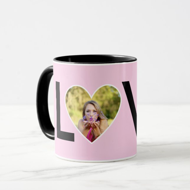 Mug Photo personnalisé dans un cadre de cœur rose bébé (Devant gauche)