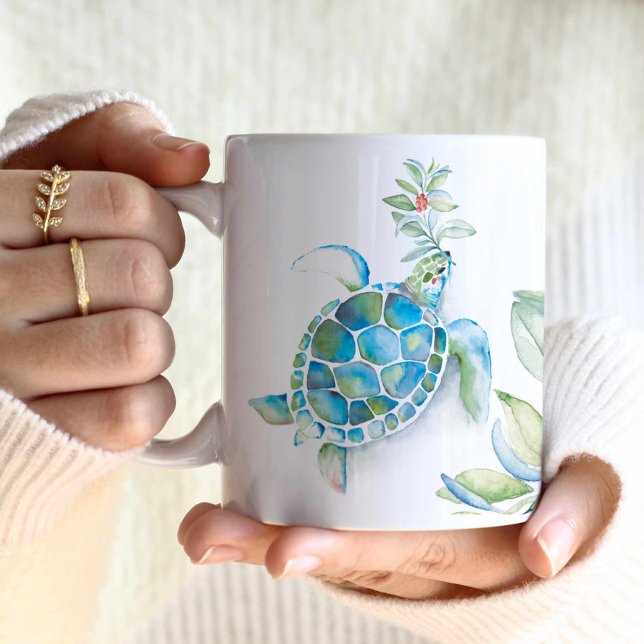 Mug Plage Noël Mer Tortue Mer & Salutations (Beach Christmas coffee mugs watercolor sea turtle and botanical art by Victoria Grigaliunas)
