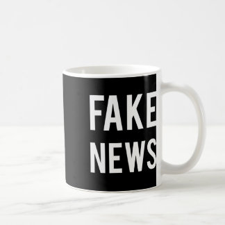 Mug Politique des médias de fausses nouvelles hommes T
