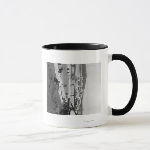 Mug Pont d'hiver au-dessus de la rivière à Fairbanks