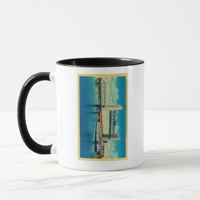 Mug Pont Tower élevé pour la rivière Sacramento (Gauche)