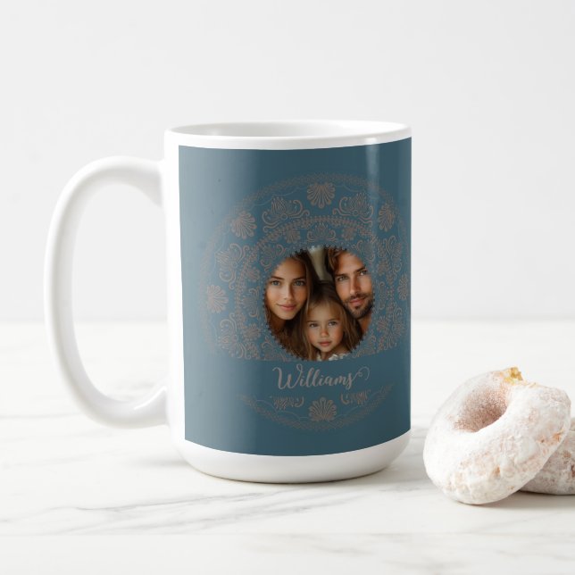 Mug Portrait de famille personnalisé Gold Rococo Manda (Avec donut)