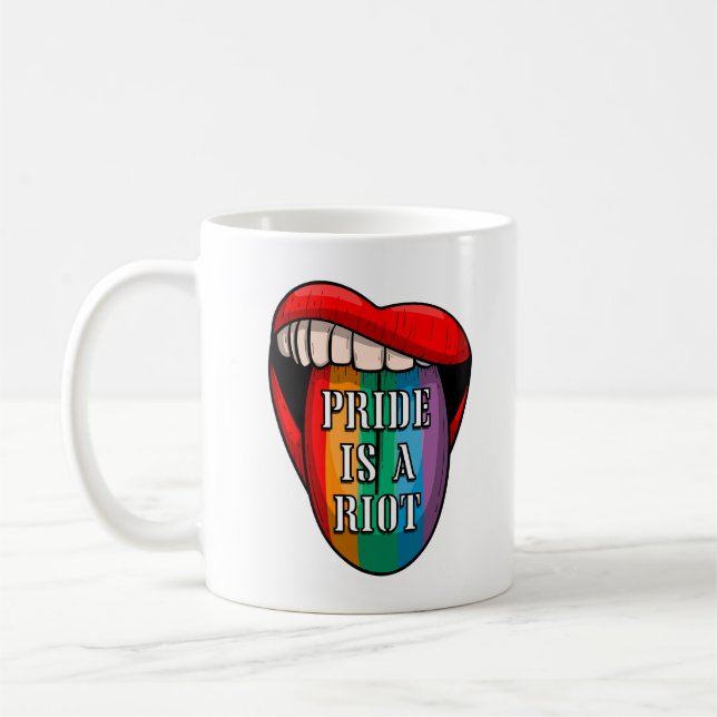 Mug PRIDE is a riot (Gauche)