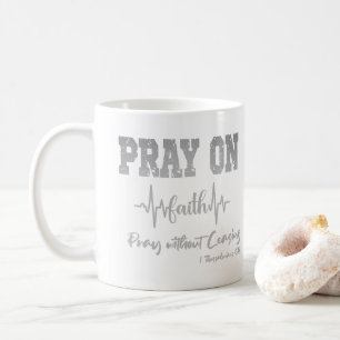 Mug Priez sur la citation avec la Bible Verse Christia