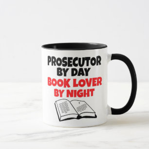Mug Procureur aime lire