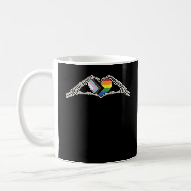 Mug Progrès de la fierté cardiaque des mains osseuses (Gauche)