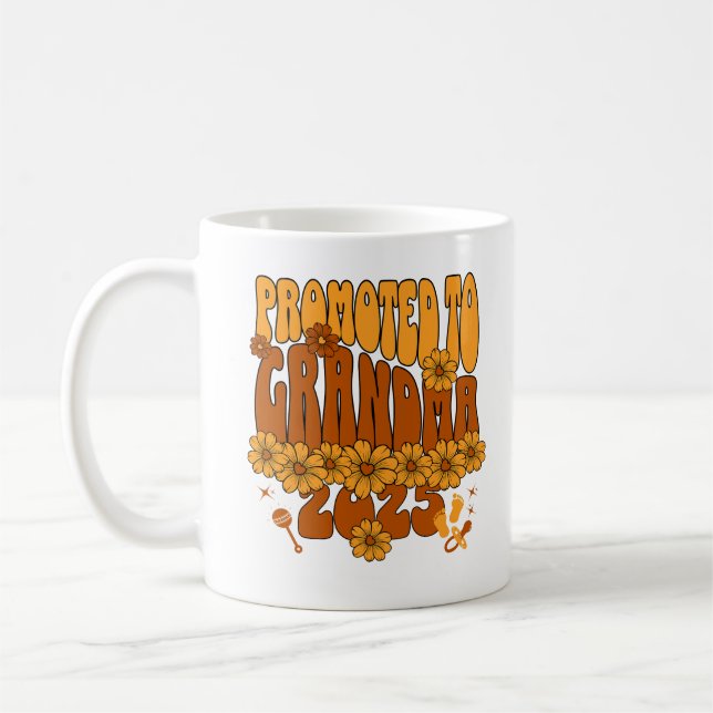 Mug Promu à grand-mère 2025 Fière nouvelle grand-mère (Gauche)