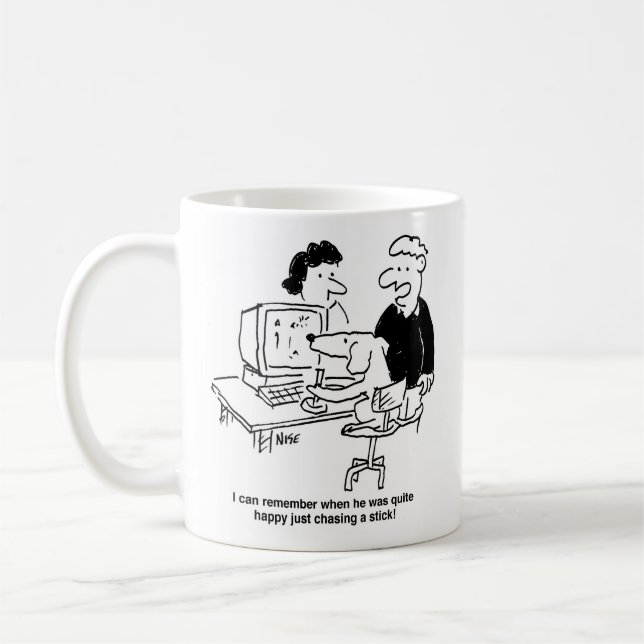 Mug Propriétaire de chien avec chien à l'ordinateur (Gauche)
