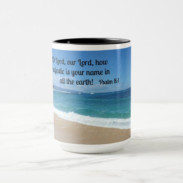 Mug Psaume 8:1 Ô Seigneur, notre Seigneur, combien maj (Centre)