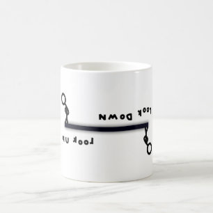 Mug Regardez vers le haut ou regardez vers le bas (& l