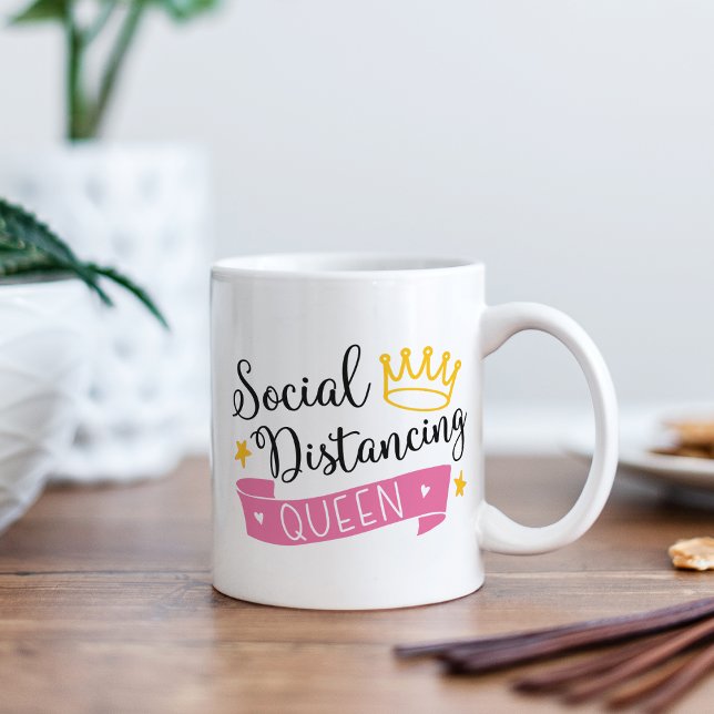 Mug Reine de la détresse sociale (Créateur téléchargé)