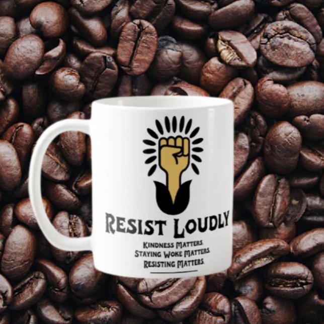 Mug Résistez à la grosse boue classique | Activiste an (Créateur téléchargé)