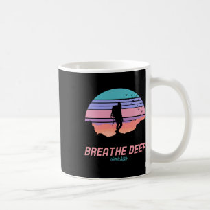 Mug Respirez profondément, grimpez haut - Randonnée 