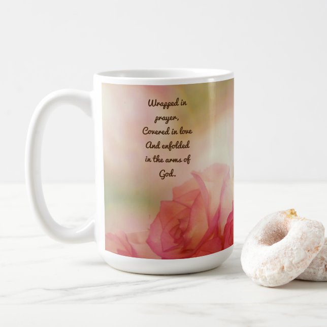 Mug rose : Enveloppé dans la prière et l'amour (Avec donut)