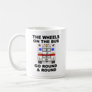 Mug Roues sur l'autobus - ambulance (tasse)