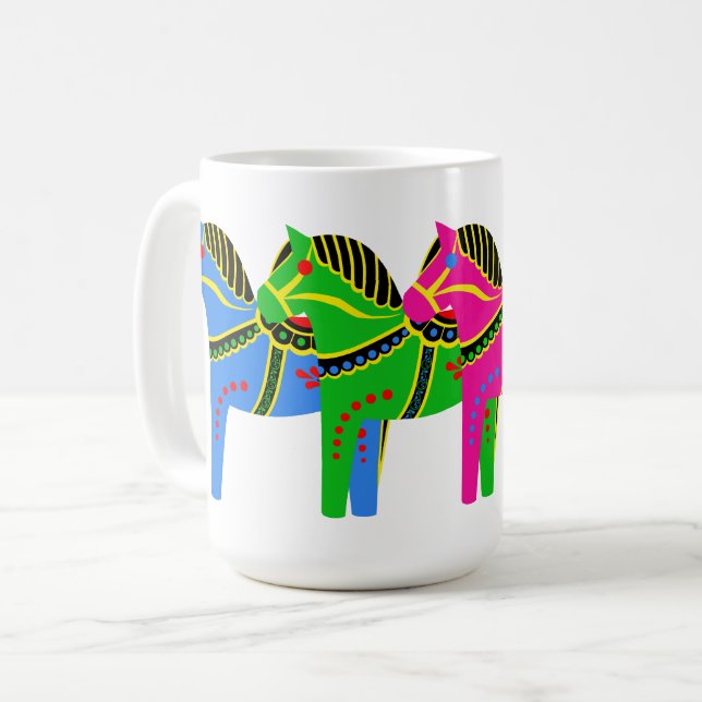 Mug Rouge/bleu/rose/vert Nordic Folk Dala cheval (Devant gauche)