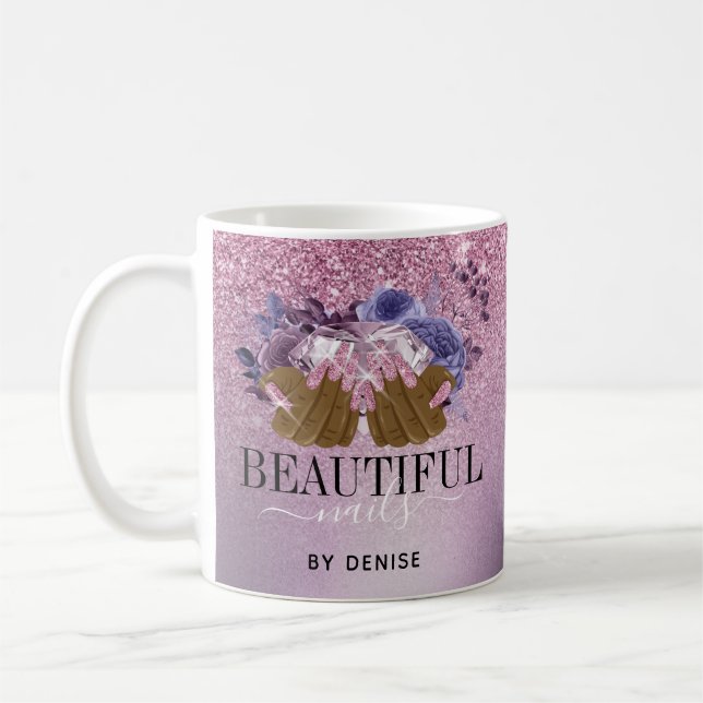 Mug Salon à ongles rose violet femme technicien des on (Gauche)