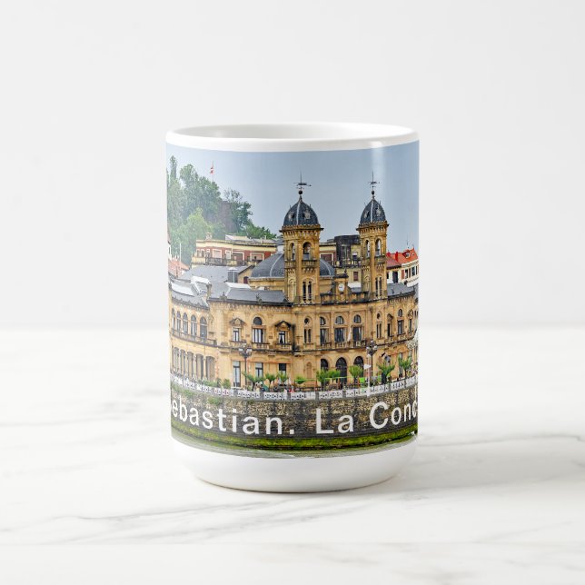 Mug San Sebastian. Vue de la baie de conque de La. (Centre)