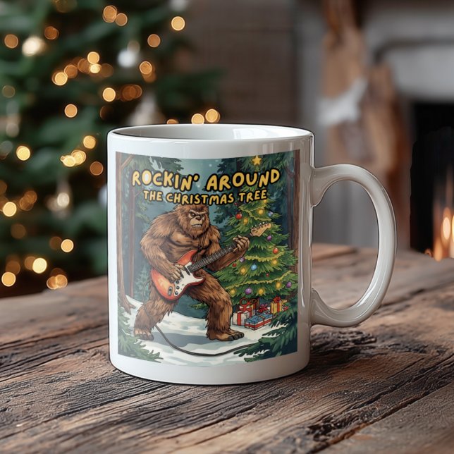 Mug Sasquatch Guitar Rockin' Around Christmas Tree (Créateur téléchargé)