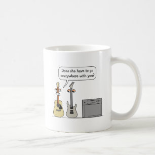 Mug Scène de bande dessinée de roue de guitare drôle