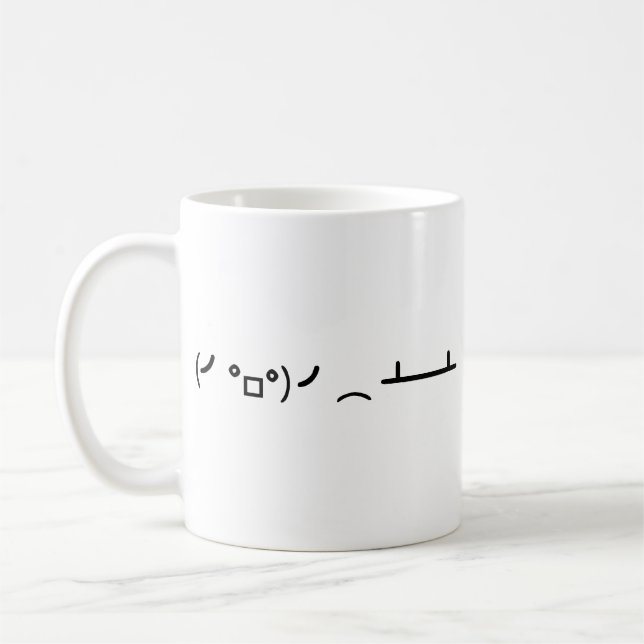 Mug Secousse de Tableau renversant l'émoticône d'ASCII (Gauche)