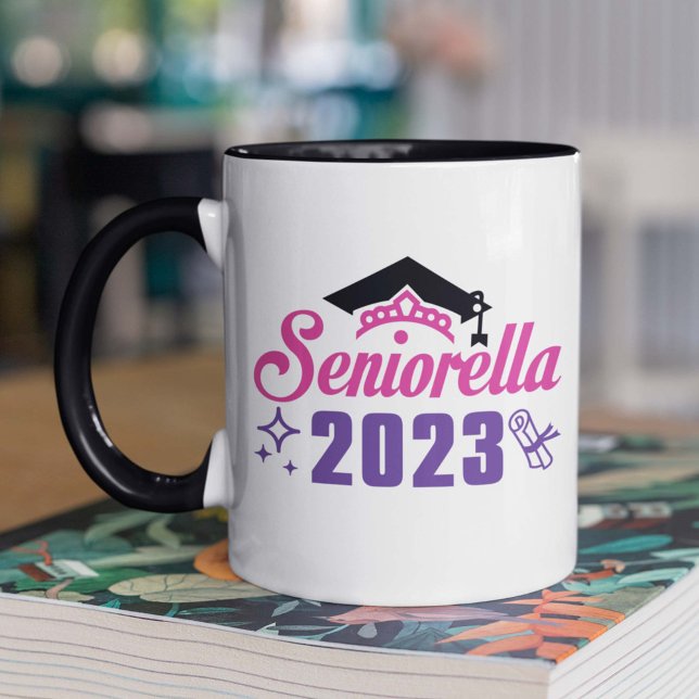 Mug Seniorella 2023 (Créateur téléchargé)