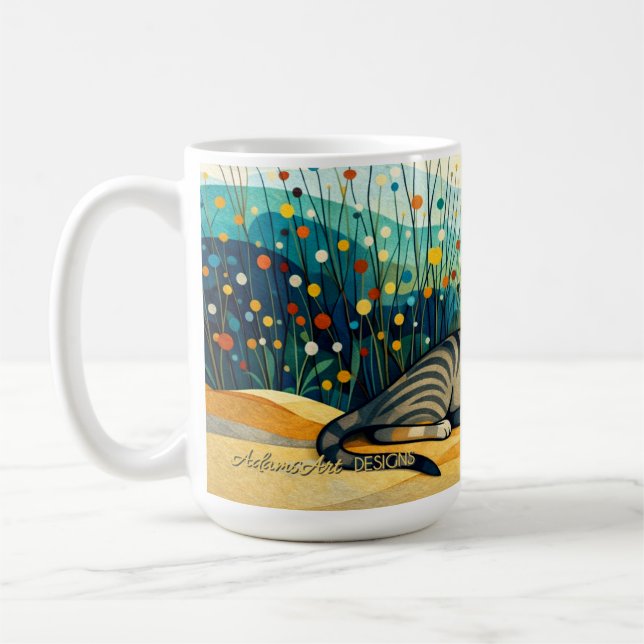 Mug Serene Tabby Cat in Whimsical Wildflower Meadow (Gauche)