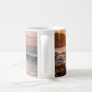Mug Sérénité dorée : Lever de soleil sur les rivages e