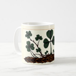 Mug Shamrocks qui grandissent à partir de noeuds celti