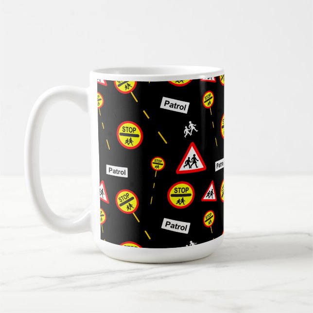 Mug Signes de patrouille de passage à l'école amusants (Gauche)