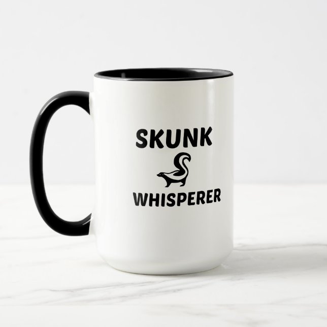 MUG SKUNK WHISPERER (Gauche)