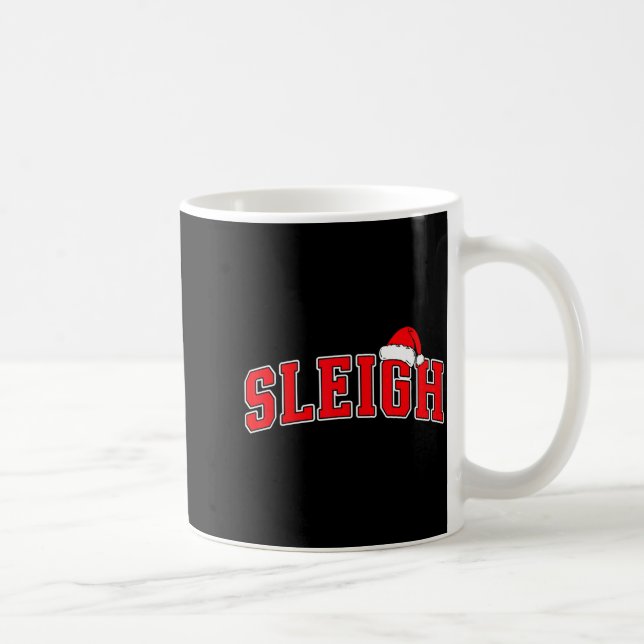 Mug Sleigh Christmas Varsity Text With Santa Hat Famil (Droite)