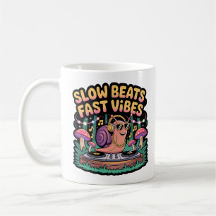 Mug Slow Beats Fast Vibes Coloré Snail DJ Funny
