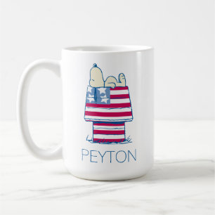 Mug Snoopy sur 4 juillet Dog House   Ajouter Votre Nom