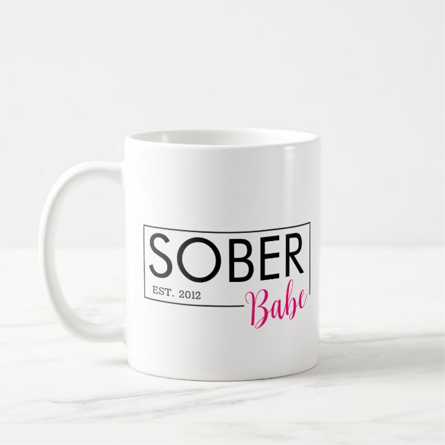 Mug Sober Babe Est. Date personnalisée (Gauche)
