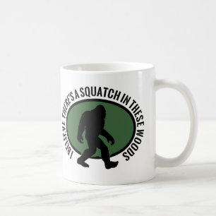 Mug Squatch ovale frais en ces bois