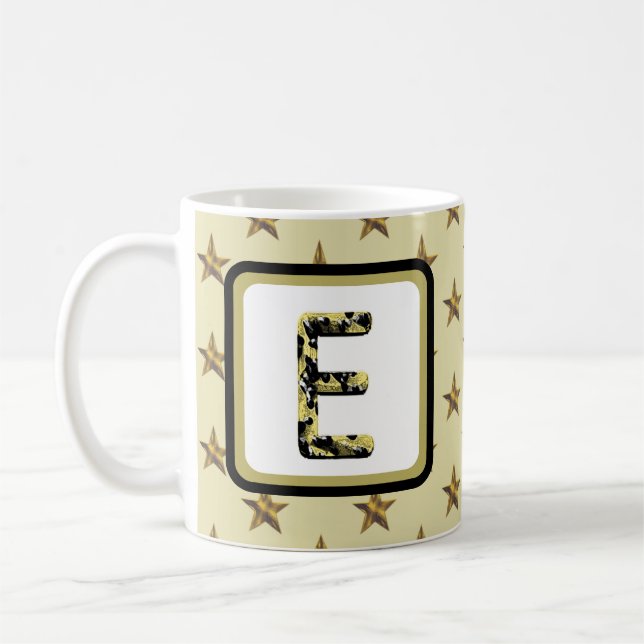 Mug Star Monogram Gold Elegant Nom de famille initial (Gauche)