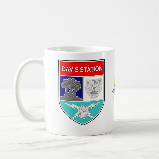 Mug Station de Davis - vétéran 2 d'asa Vietnam (Gauche)
