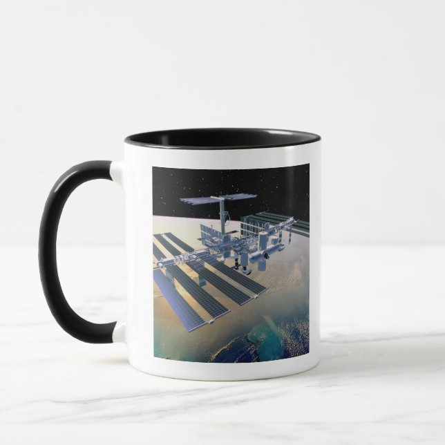 Mug Station spatiale en orbite 4 (Gauche)