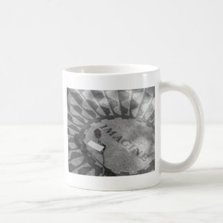 Mug Strawberry Fields