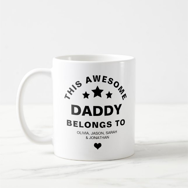 Mug Stylish Ce merveilleux papa appartient à la Fête d (Gauche)