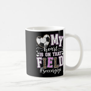 Mug Sur ce terrain de football Gigi d'un footballeur G