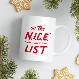 Mug Sur la belle liste drôle de Noël rouge